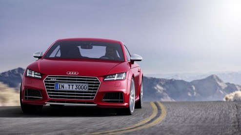 Nieuwe Audi TT met vernieuwd design, compleet nieuw interieur en langere wielbasis wordt in het najaar van 2014 leverbaar.