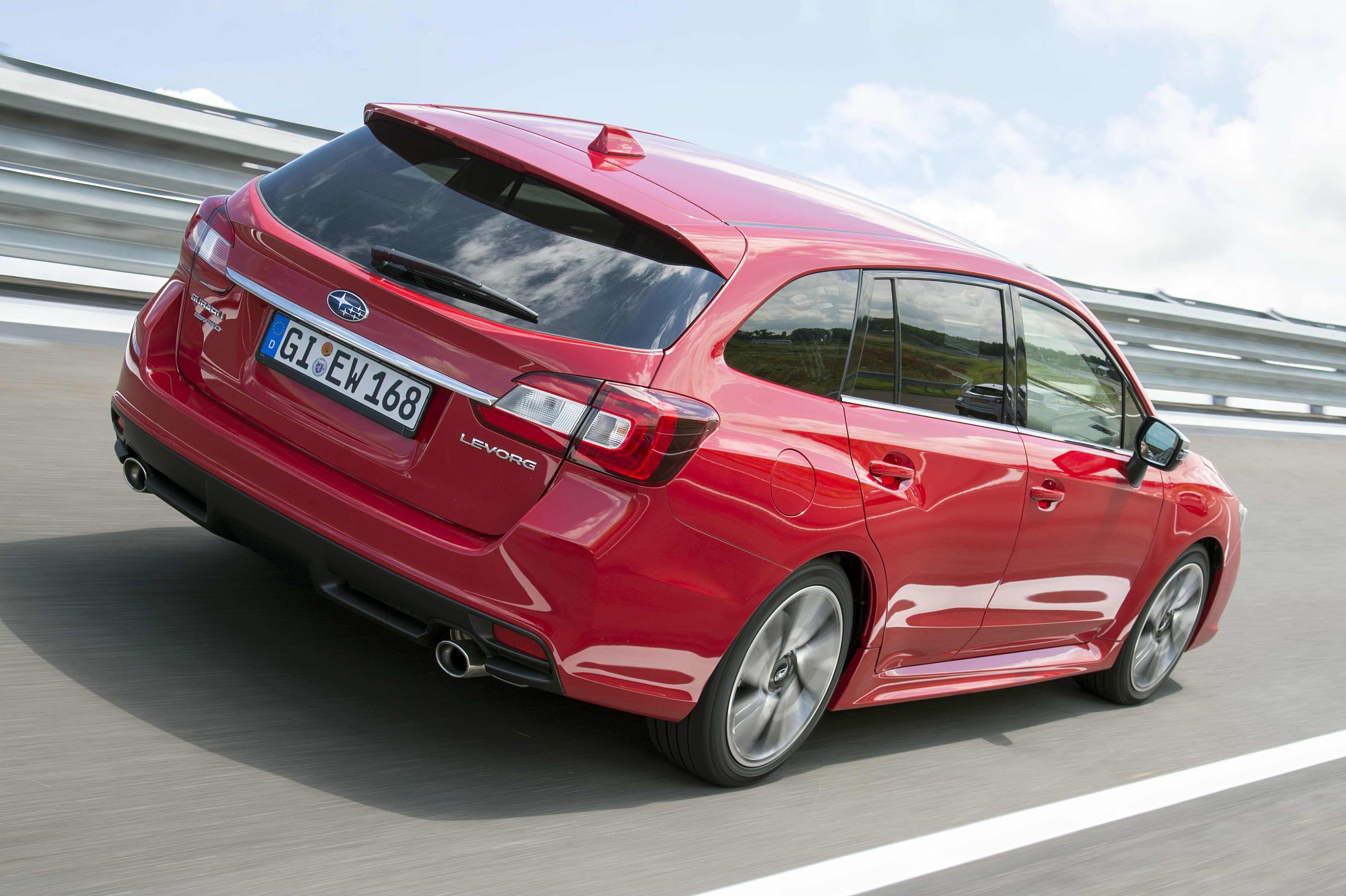Na de zomer van 2016 voert Subaru een update aan de Levorg door. Het model kan rekenen op Subaru Eyesight en extra geluidsisolatie. De Levorg is zo nog veiliger en stiller.