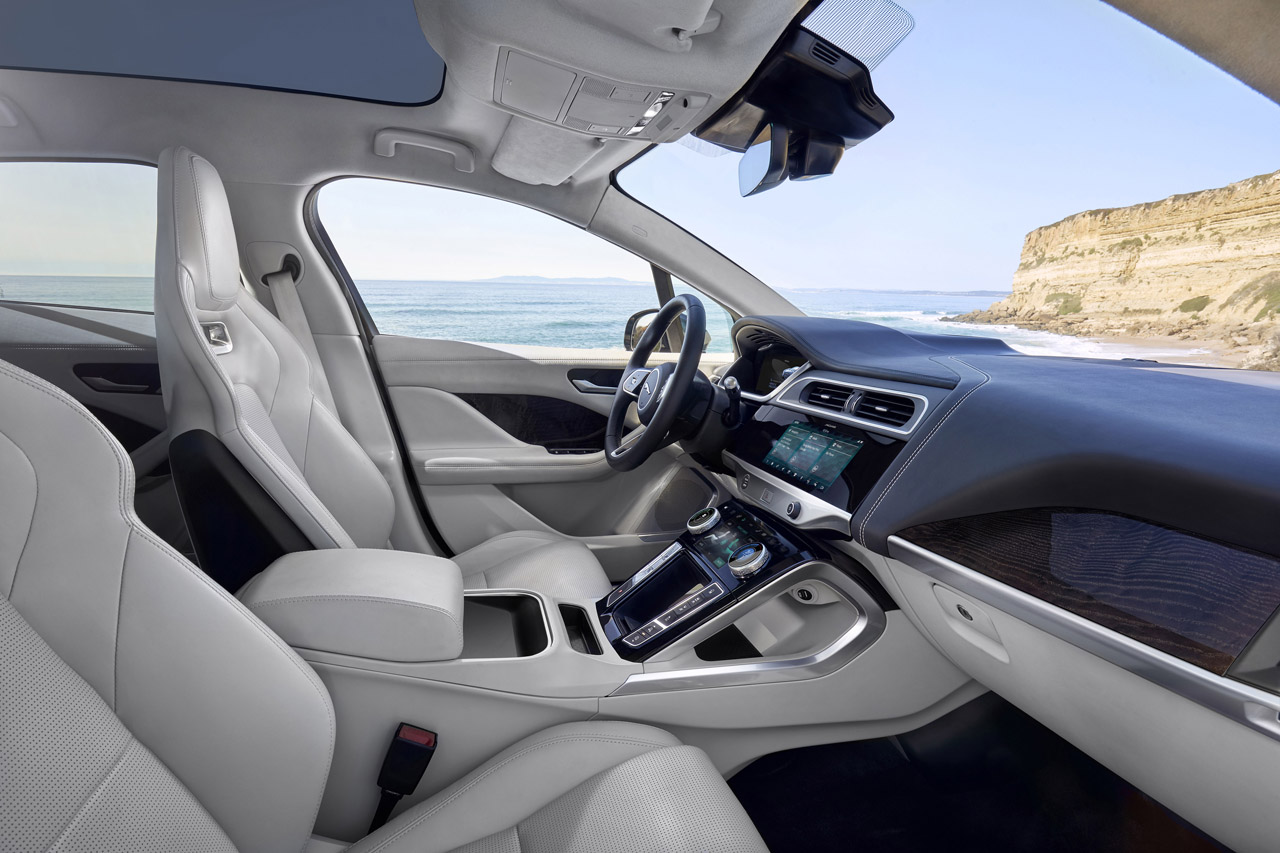 Jaguar Nederland heeft extra productieplaatsen toegewezen gekregen voor de volledig elektrische I-Pace.