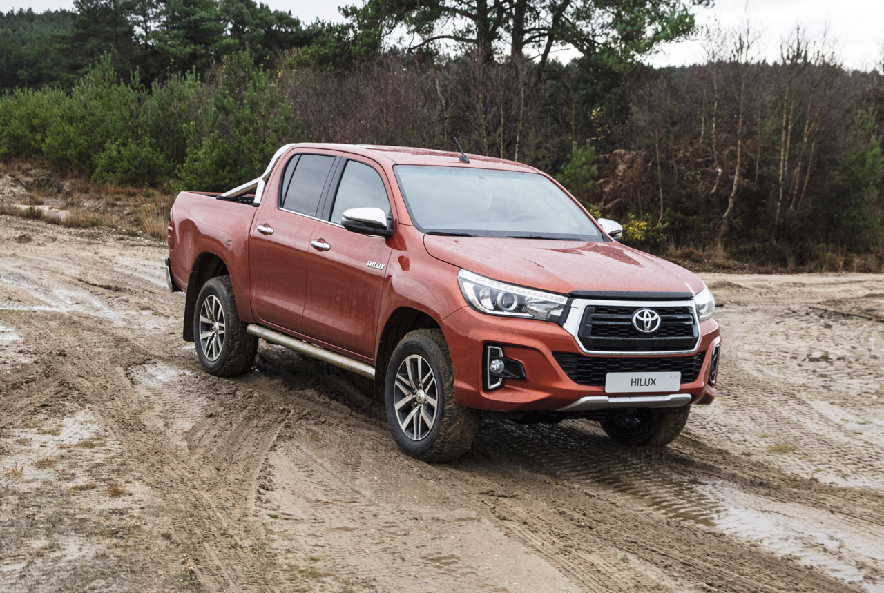Toyota brengt ter viering van 50 jaar HiLux de extra stoere Executive-uitvoering.