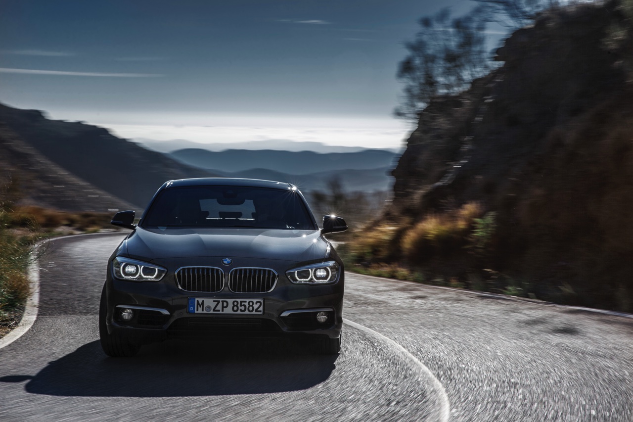 Facelift BMW 1 Serie geeft de auto nieuwe looks en introduceert driecilinder TwinPower Turbo dieselmotoren met 20% bijtelling.