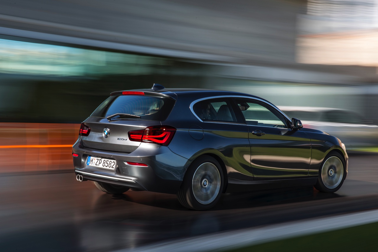 Facelift BMW 1 Serie geeft de auto nieuwe looks en introduceert driecilinder TwinPower Turbo dieselmotoren met 20% bijtelling.