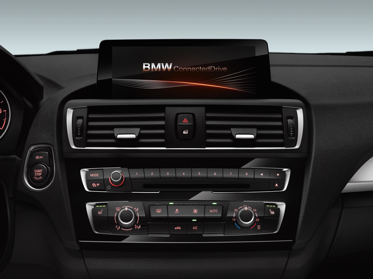 Facelift BMW 1 Serie geeft de auto nieuwe looks en introduceert driecilinder TwinPower Turbo dieselmotoren met 20% bijtelling.
