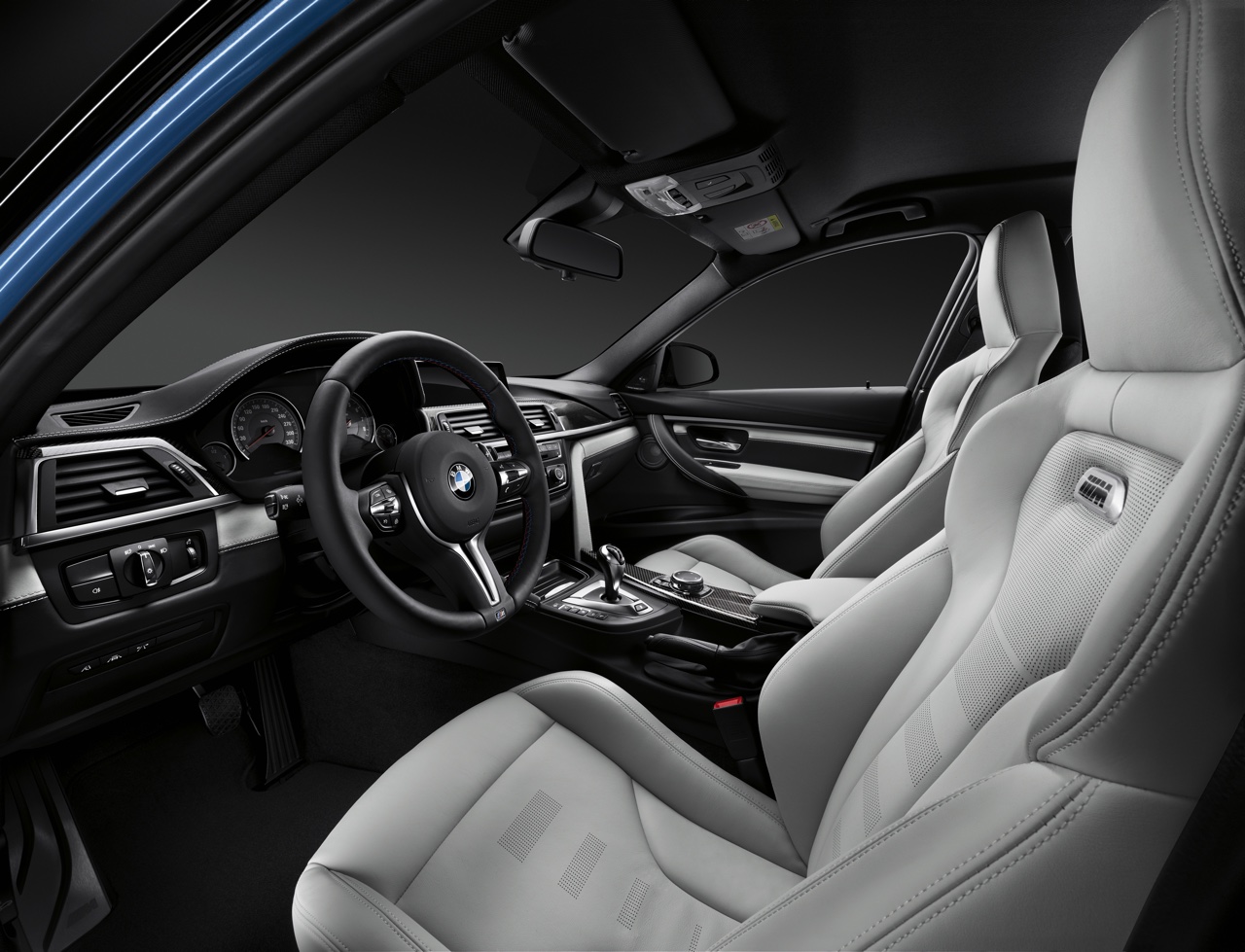 BMW voert 3 Serie LCI facelift door in 2015 en introduceert nieuwe versies met 3 cilinder. Ook verschijnt de 330e in 2016 als plug-in hybride.