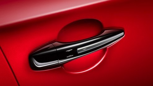 Facelift Citron C4 met meer luxe, LED's en 7 inch touchscreen.