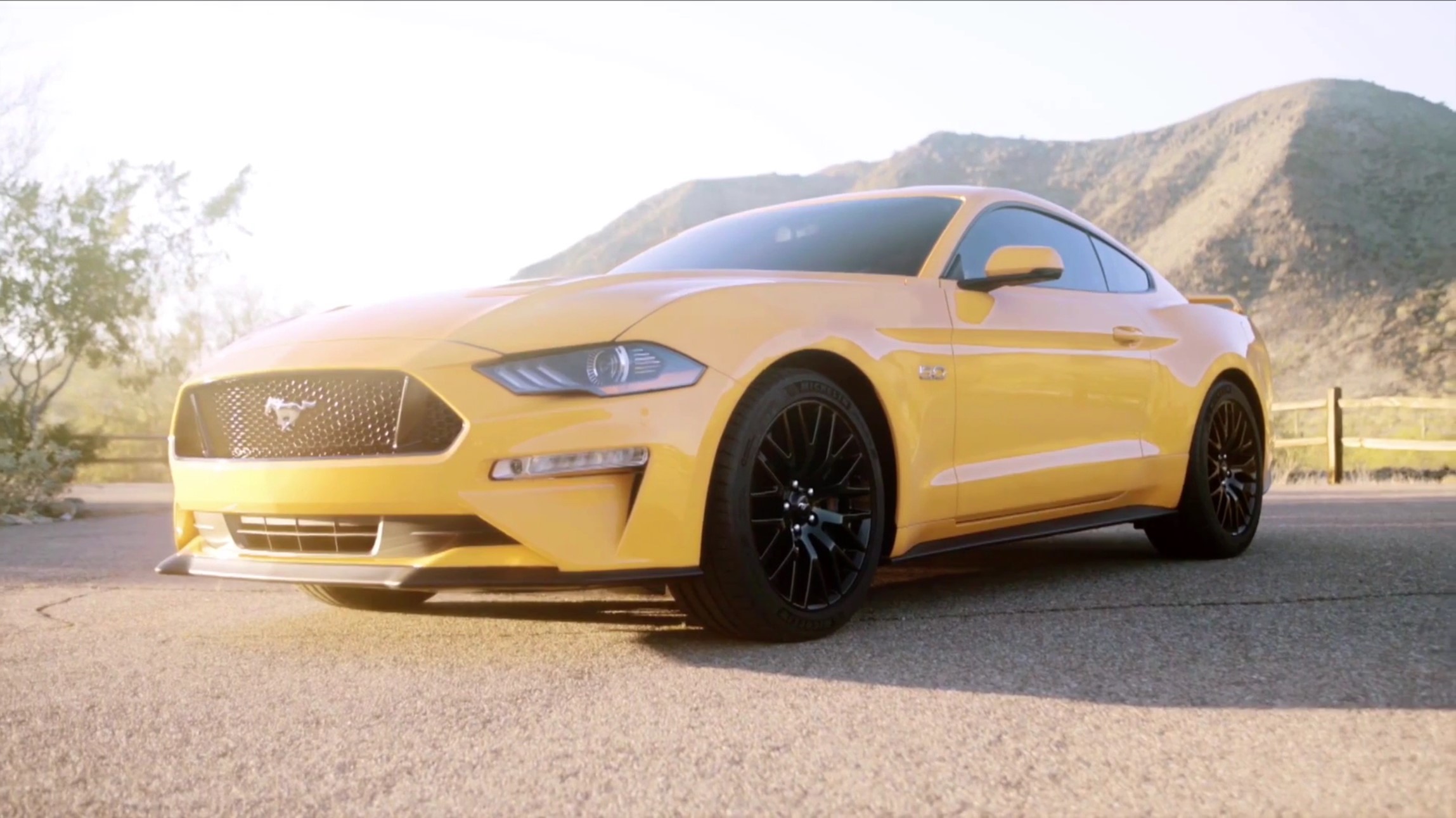 Op het internet is per ongeluk alvast een officile video van Ford geplaatst, waarin de vernieuwde Ford Mustang wordt gepresenteerd. Blijkbaar is het al weer tijd voor een facelift.