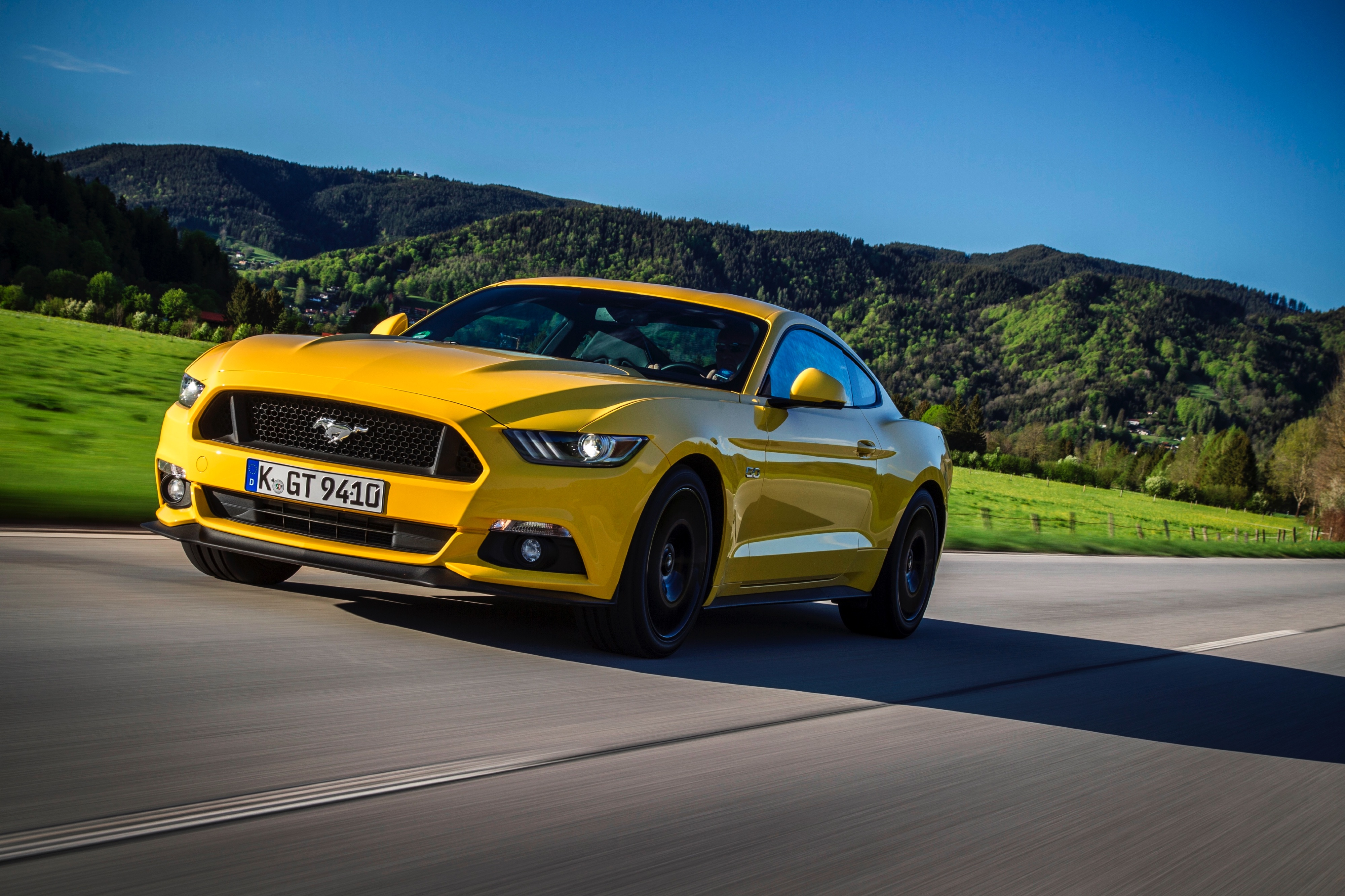 Op het internet is per ongeluk alvast een officile video van Ford geplaatst, waarin de vernieuwde Ford Mustang wordt gepresenteerd. Blijkbaar is het al weer tijd voor een facelift.