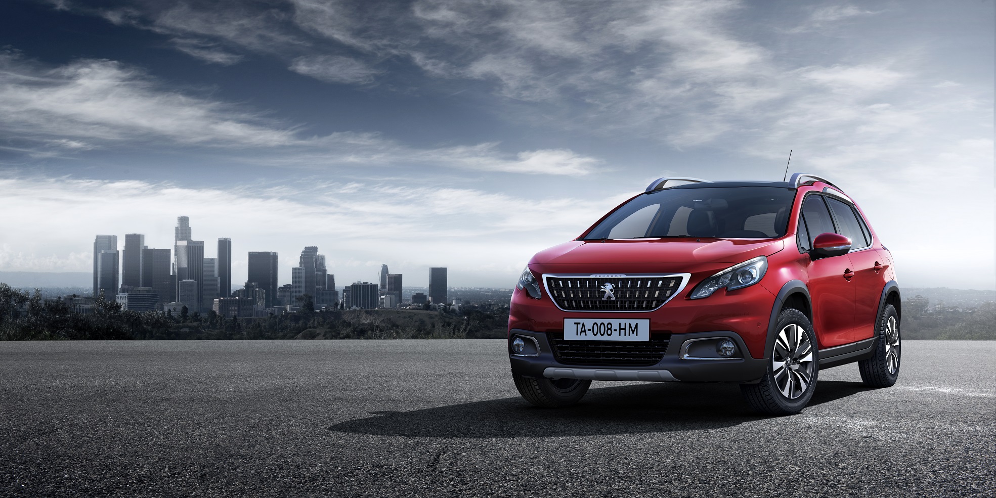 Het nieuwe gezicht van de Peugeot 2008 geeft samen met de GT Line vorm aan de facelift die Peugeot voor de SUV in gedachten heeft.