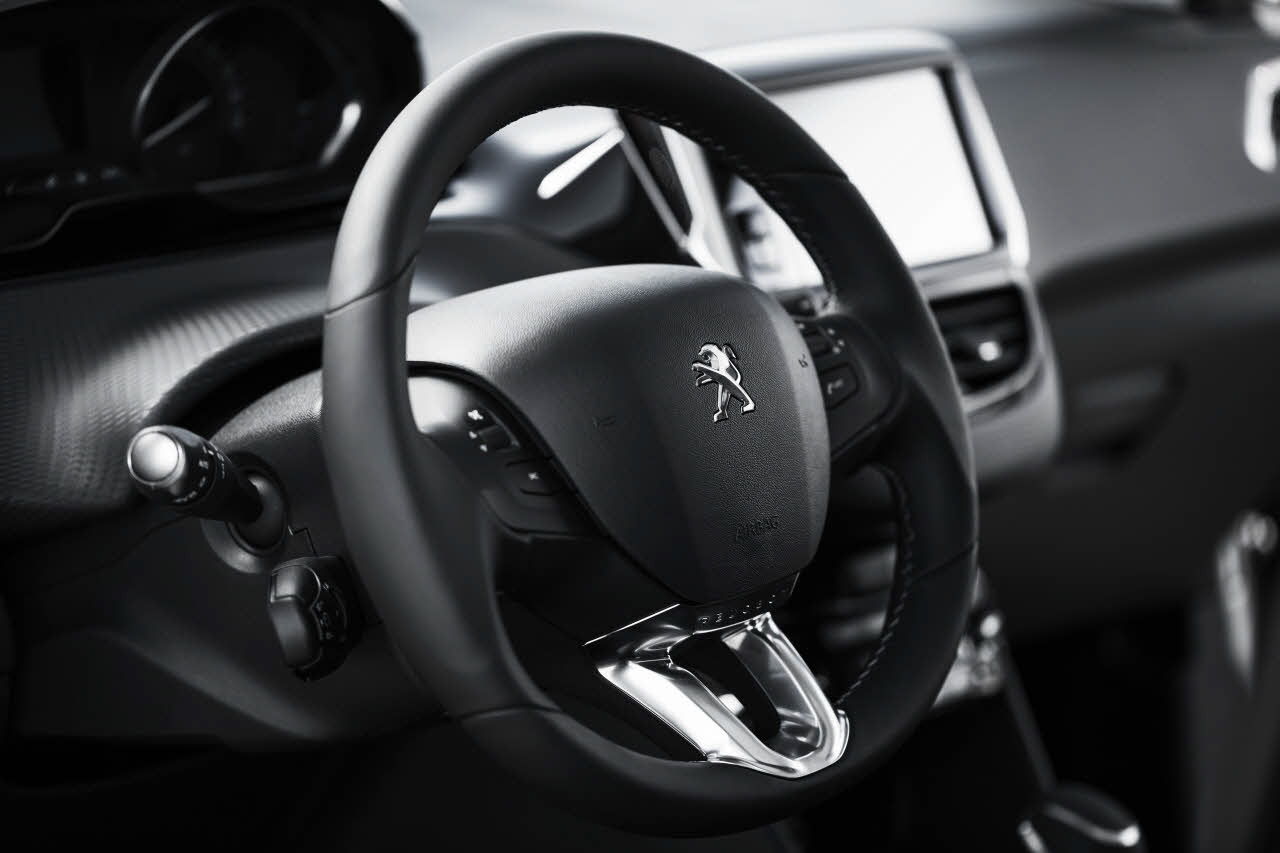 Het nieuwe gezicht van de Peugeot 2008 geeft samen met de GT Line vorm aan de facelift die Peugeot voor de SUV in gedachten heeft.