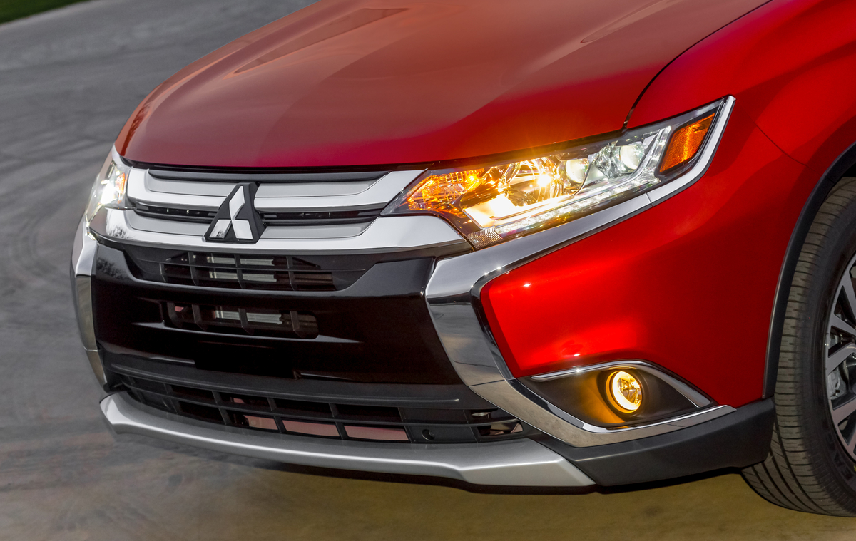 Facelift Mitsubishi Outlander krijgt vorm op New York International Auto Show.