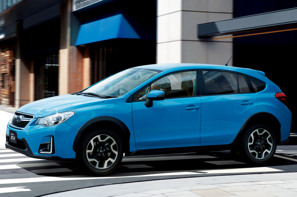 Subaru presenteert facelift Subaru Forester en XV op Autosalon Brussel 2016.