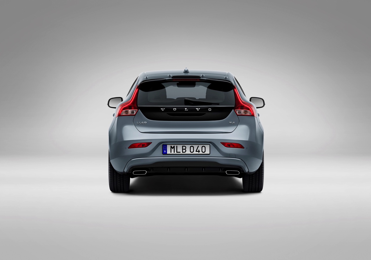 Facelift voor Volvo V40 in modeljaar 2017. De best seller van Volvo beleeft zijn debuut op de Autosalon van Geneve 2016.