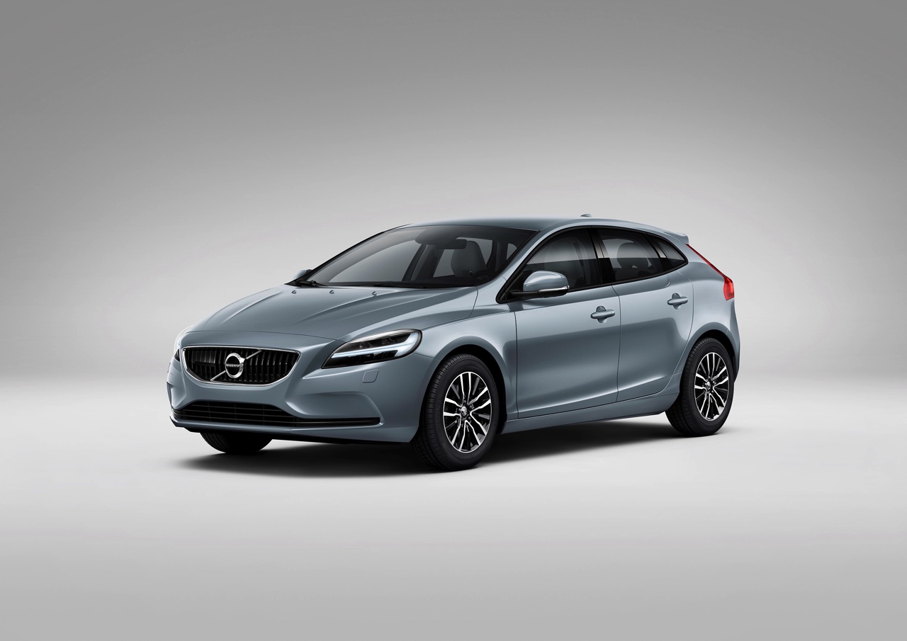 Facelift voor Volvo V40 in modeljaar 2017. De best seller van Volvo beleeft zijn debuut op de Autosalon van Geneve 2016.