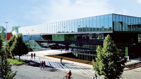 Ferrari Graduate Program voor talentvolle studenten blijkt erg populair.