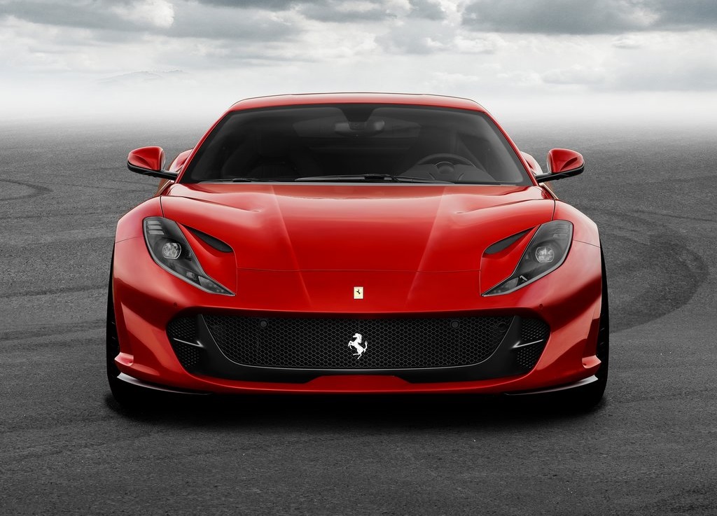 Ferrari presenteert voorafgaand aan de Autosalon van Genve de opvolger voor de F12. De nieuwe supercar luistert naar de naam 812 Superfast en heeft de krachtigste productiemotor ooit aan boord.