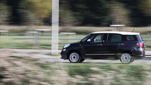 Autotest Fiat 500L Living TwinAir, nieuwe mini-MPV met zeven zitplaatsen.