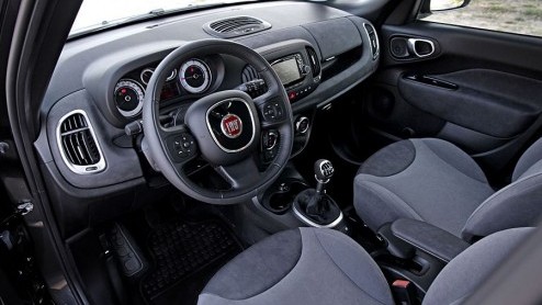 Autotest Fiat 500L Living TwinAir, nieuwe mini-MPV met zeven zitplaatsen.