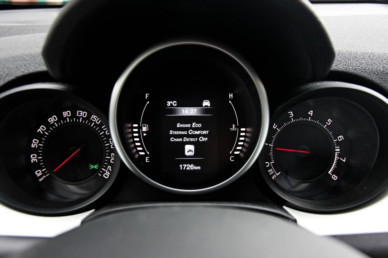 Autotest Fiat 500X 1.4 Turbo MultiAir in de Lounge-uitvoering, de nieuwe crossover van Fiat met veel ruimte, een felle motor en een goede uitrusting. En duidelijk anders dan de Jeep Renegade.