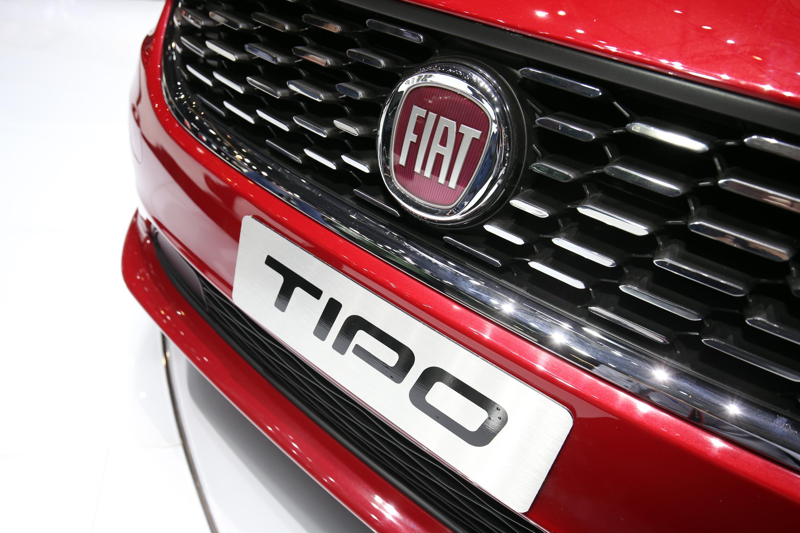 Fiat maakt de Tipo-familie compleet met de TIpo hatchback en Tipo Station Wagon op de Autosalon van Geneve.