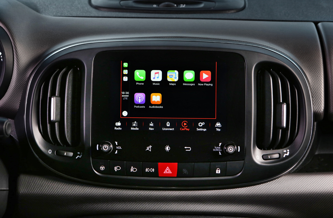 Fiat geeft de 500L niet alleen een facelift maar wijzigt ook het nodige in het interieur.