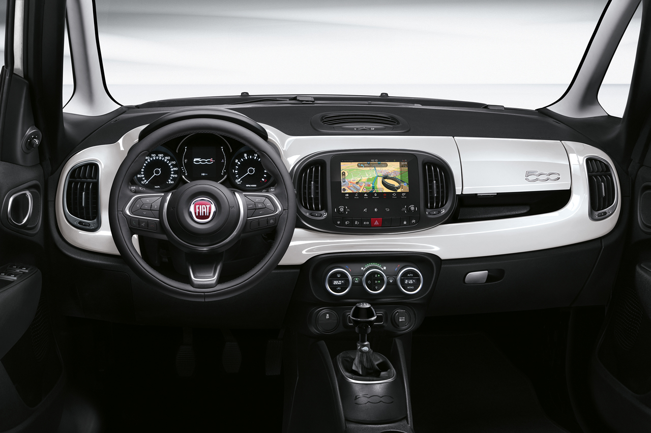 Fiat geeft de 500L niet alleen een facelift maar wijzigt ook het nodige in het interieur.