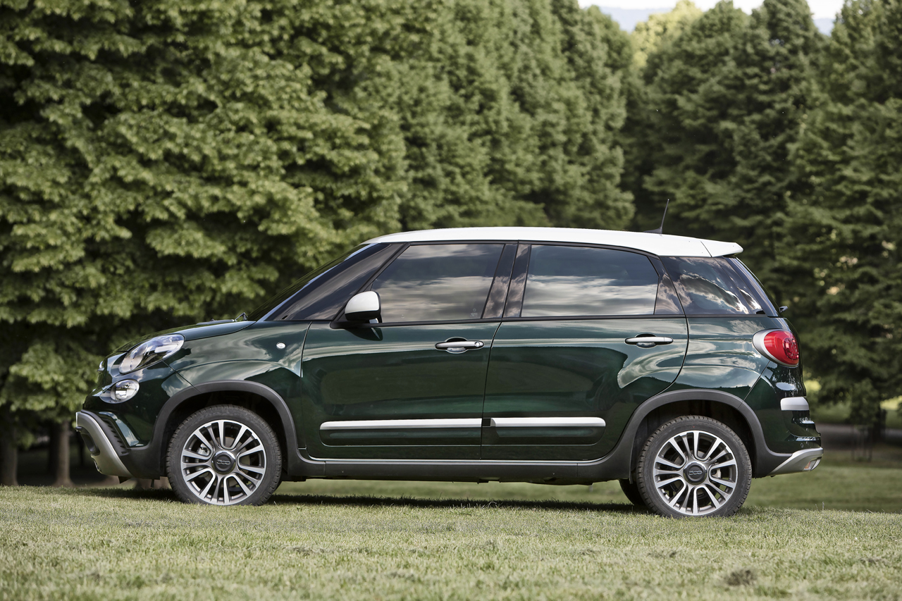 Fiat geeft de 500L niet alleen een facelift maar wijzigt ook het nodige in het interieur.
