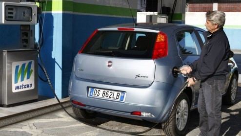 Fiat ziet aardgas wel zitten. Naast een Panda, Punto, Multipla en Doblo Natural Power volgt Fiat ook met een Grande Punto die op aardgas rijdt. Een voordelig en schoon alternatief voor benzine en dies