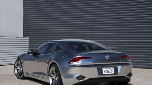 Het bewijs dat elektrische modellen verre van saai of traag zijn vinden we bij Fisker. Het merk heeft aangekondigd hun Karma in productie te nemen. Het feest wordt gevierd tijdens de Detroit Motor Sho