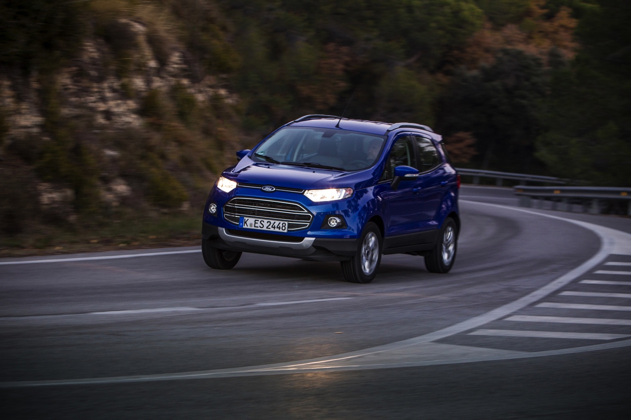 Autotest vernieuwde Ford EcoSport met 1.0 EcoBoost. De 2015-update maakt de compacte SUV van Ford net iets beter.