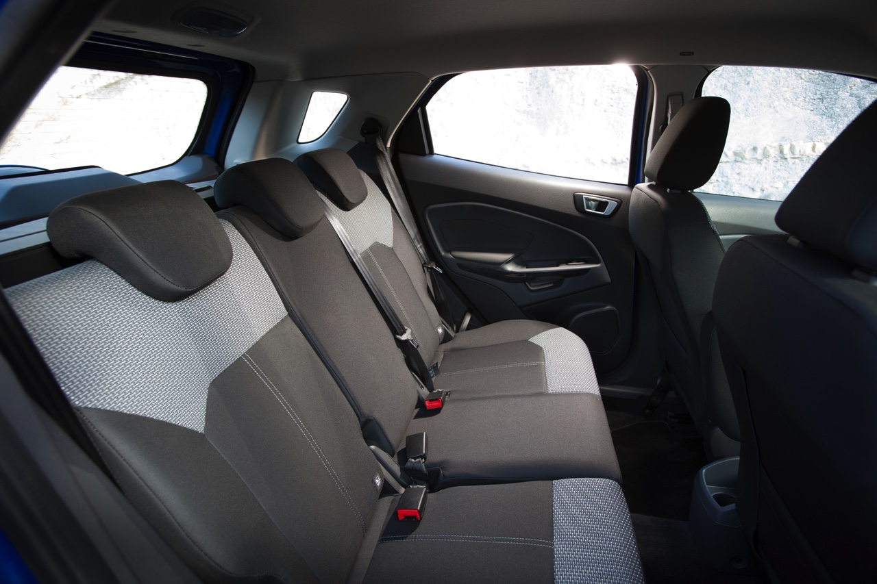 Autotest vernieuwde Ford EcoSport met 1.0 EcoBoost. De 2015-update maakt de compacte SUV van Ford net iets beter.