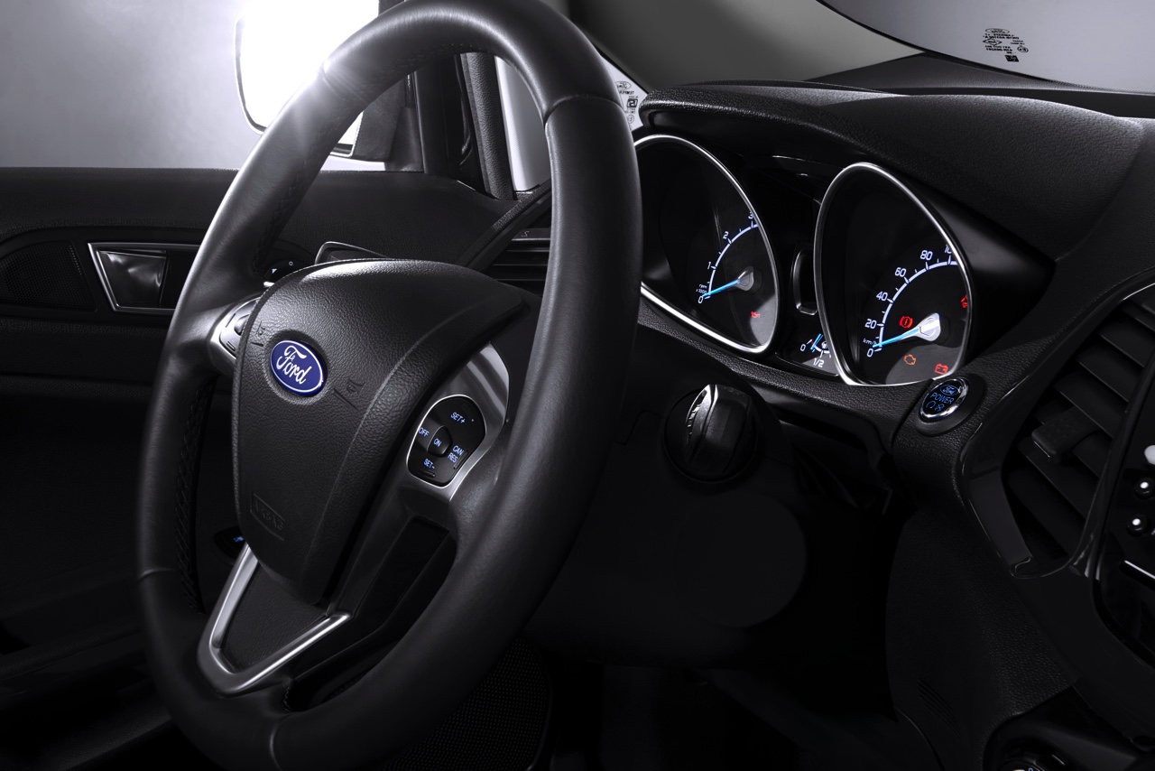Autotest vernieuwde Ford EcoSport met 1.0 EcoBoost. De 2015-update maakt de compacte SUV van Ford net iets beter.