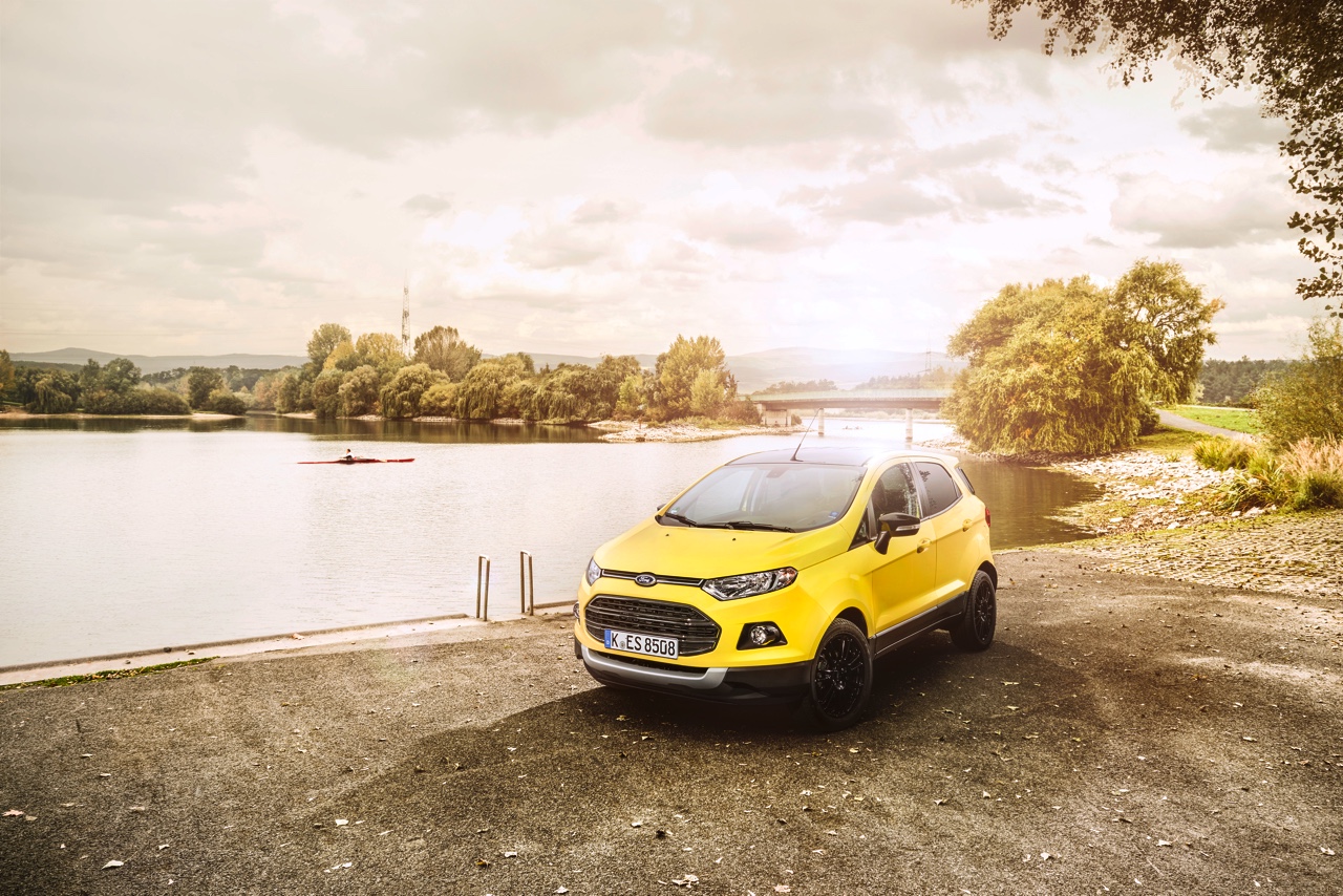 Autotest vernieuwde Ford EcoSport met 1.0 EcoBoost. De 2015-update maakt de compacte SUV van Ford net iets beter.