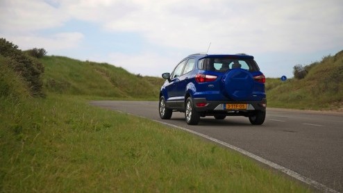 Autotest Ford EcoSport 1.0 EcoBoost Titanium en 1.5 TDCi Titanium. Ford SUV-tje vanaf eind juli in de showroom, maar nu de rijimpressie.