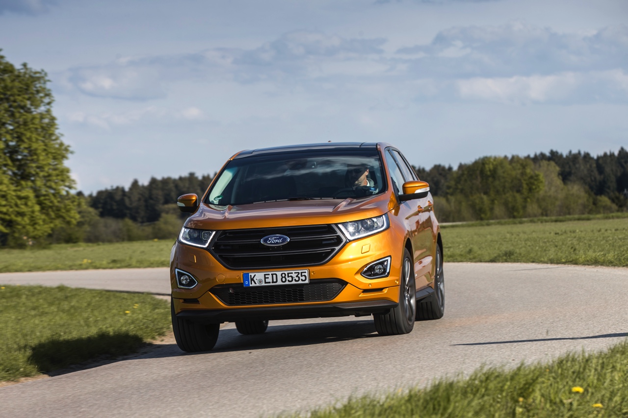 Autotest Ford Edge, de nieuwe grote SUV van Ford met moderne luxe en veel veiligheidstechnologie. Is de Ford Edge met recht het vlaggenschip in de SUV-range?