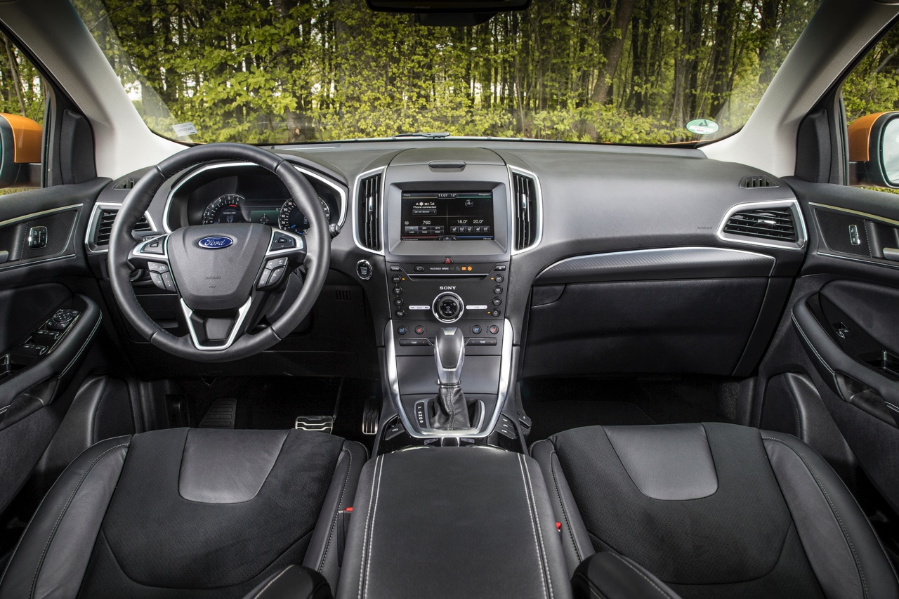 Autotest Ford Edge, de nieuwe grote SUV van Ford met moderne luxe en veel veiligheidstechnologie. Is de Ford Edge met recht het vlaggenschip in de SUV-range?