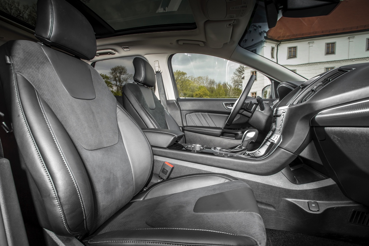 Autotest Ford Edge, de nieuwe grote SUV van Ford met moderne luxe en veel veiligheidstechnologie. Is de Ford Edge met recht het vlaggenschip in de SUV-range?