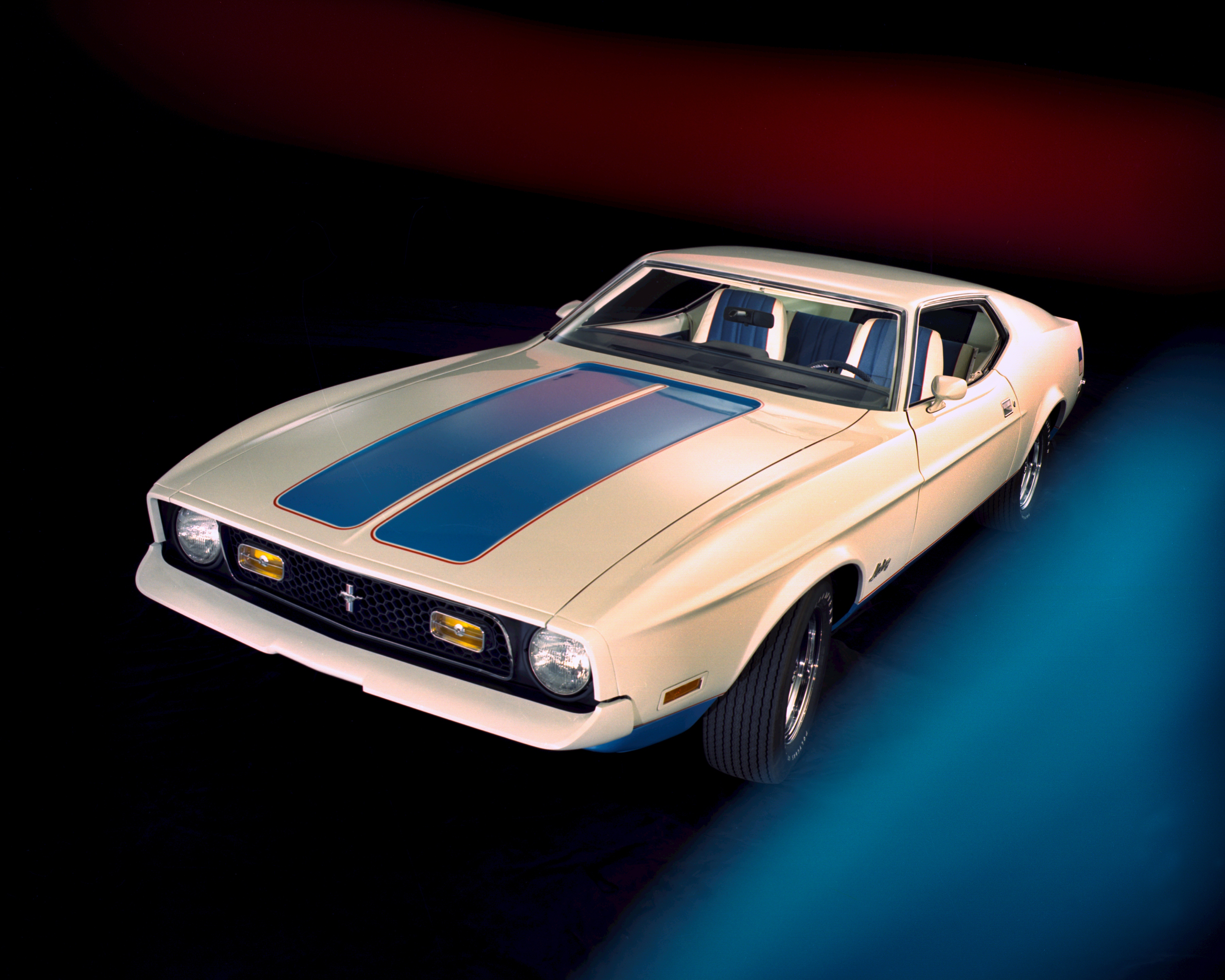 Voor liefhebbers van Ford-modellen is er op 31 mei de Ford Experience Day met aandacht voor Ford klassiekers en youngtimers.