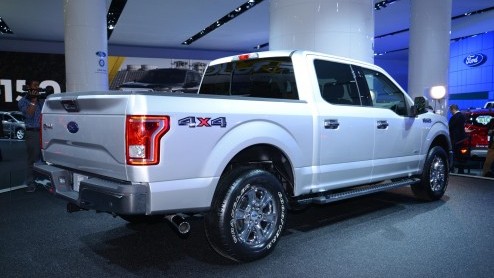 Nieuwe generatie Ford F-150 heeft 317 kg verlaagd gewicht en wordt ook leverbaar met 2.7 liter Ecoboost zescilinder motor.