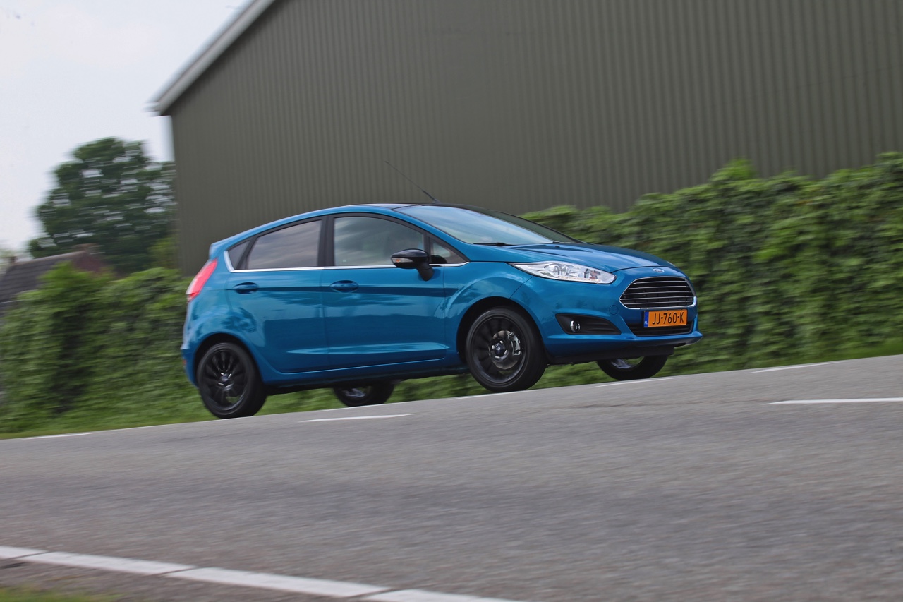 Ford introduceert Fiesta Silver Edition en Candy Blue Edition als opvolger van de Fiesta White Edition. De nieuwe gelimiteerde modellen beschikken over de 1.0 EcoBoost 100 pk.
