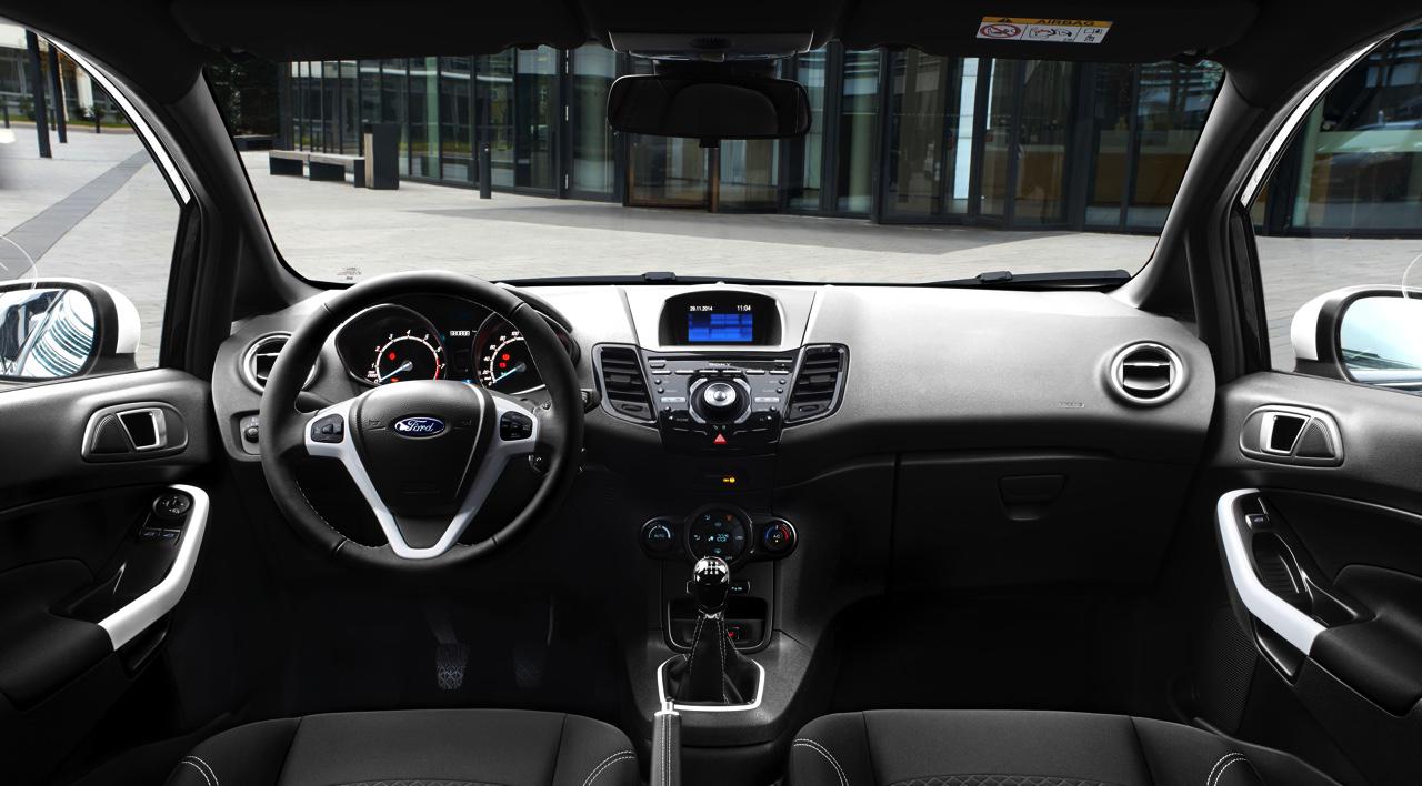 De Ford Fiesta is er tijdelijk ook als White Edition. Voor wie de Black of Red Edition niet leuk genoeg is.