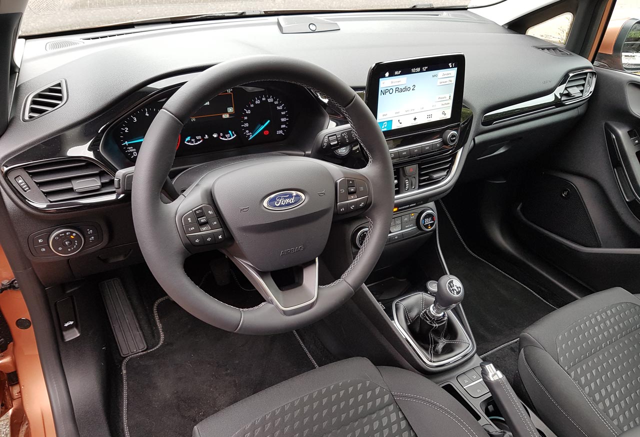 Ford lanceert de nieuwe Fiesta in een veelheid aan uitvoeringen. De Titanium is de meest geliefde die in dit geval is gekoppeld aan de 1 liter driecilinder met turbo. Een uitstekende combinatie.