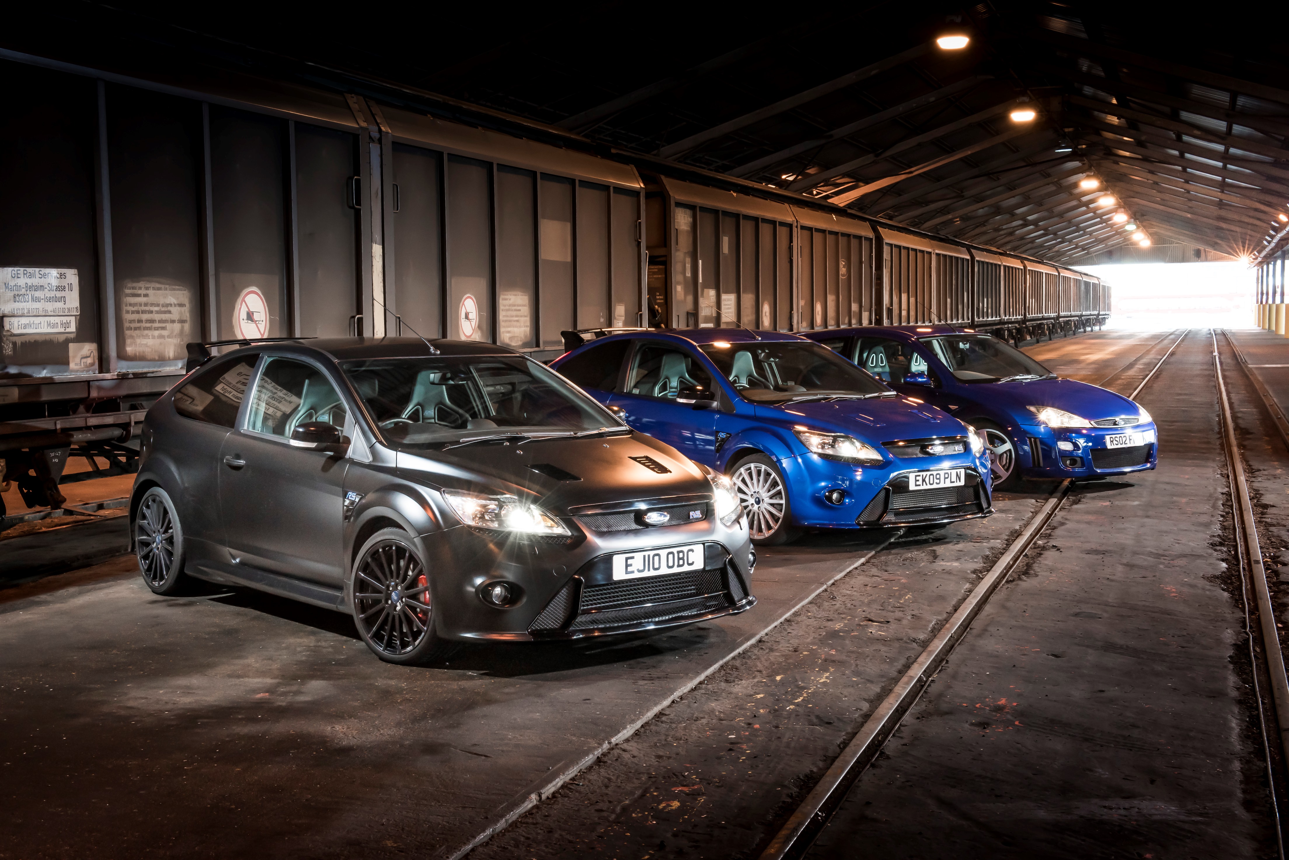 Ford maakt de prijzen van de Focus RS bekend. De nieuwe Focus met 350 pk sterke 2.3 EcooBoost is er voor exact 50.000 euro en dat is voordeliger dan de Mustang.