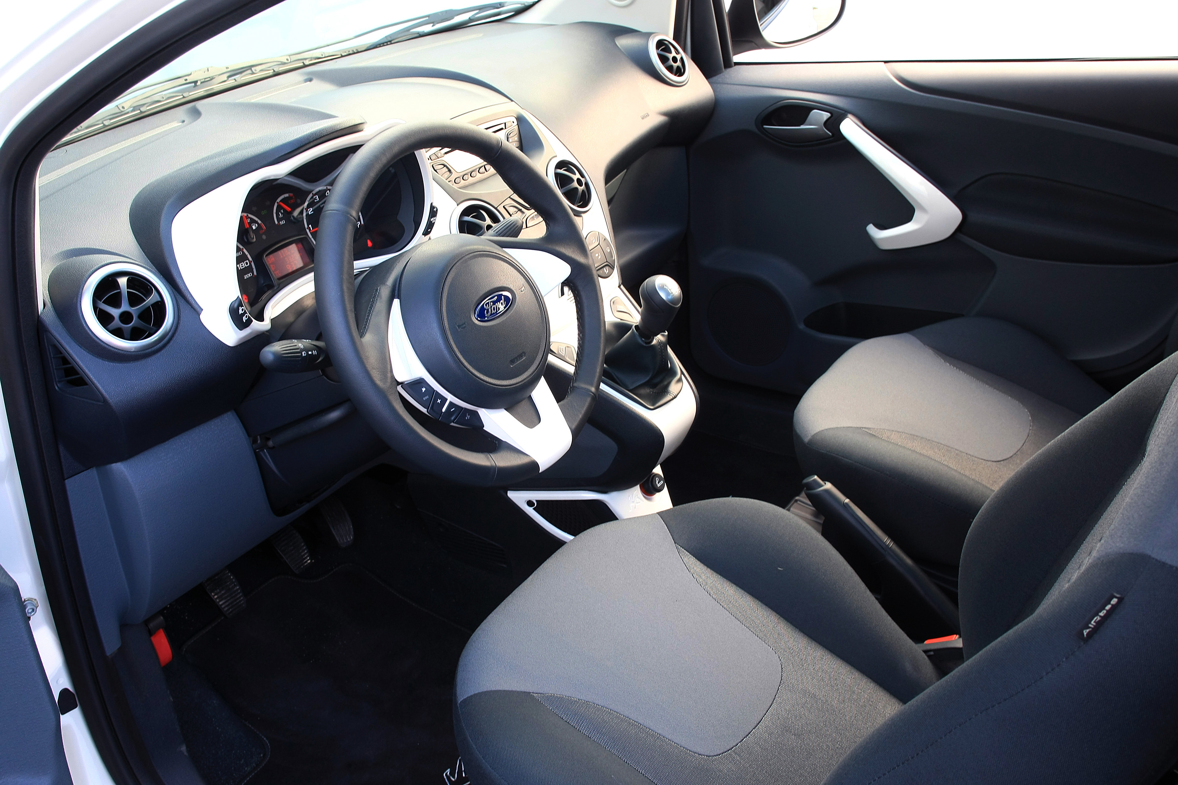 Lagere prijzen voor Ford Ka. De importeur zet de Ka op scherp vanaf 8995 euro als Limited, Style of Titanium+