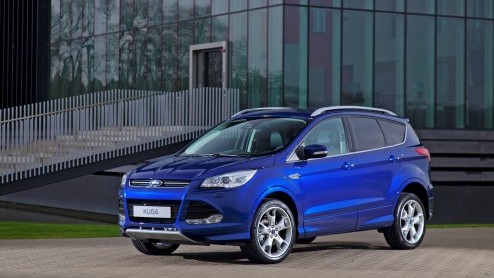Ford introduceert de Kuga Titanium Plus, de nieuwe topversie binnen de Kuga-reeks die het sportieve met het aangename combineert. De Titanium Plus is per direct bij de dealer te bestellen.