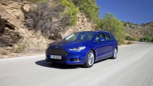 Rijtest van nieuwe Ford Mondeo 2.0 TDCi en Mondeo Wagon 1.5 EcoBoost, die in december 2014 eindelijk in de showroom staan.