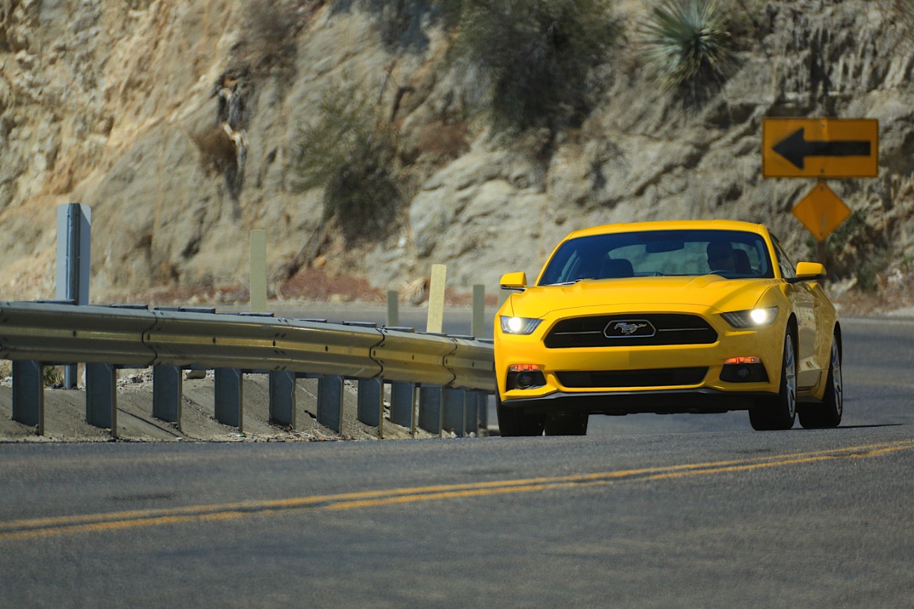 Ford heeft vandaag de Nederlandse prijzen van de Mustang bekendgemaakt. Die prijzen vallen wel een tikkie duurder uit dan de Amerikaanse prijzen...