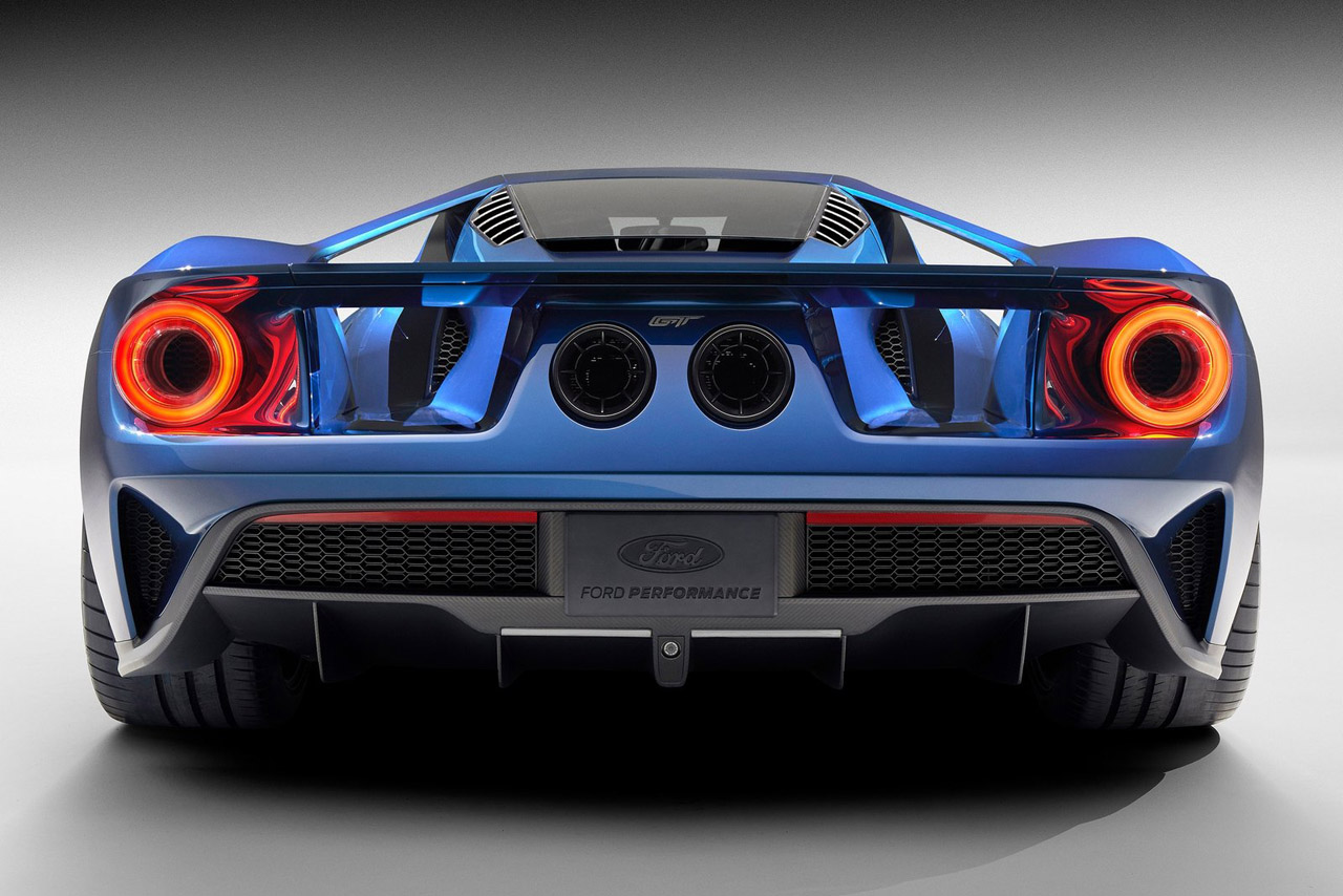 De Ford GT wordt twee jaar langer gebouwd dan oorspronkelijk voorzien. Daarmee zal de auto dan vier jaar lang gebouwd worden.