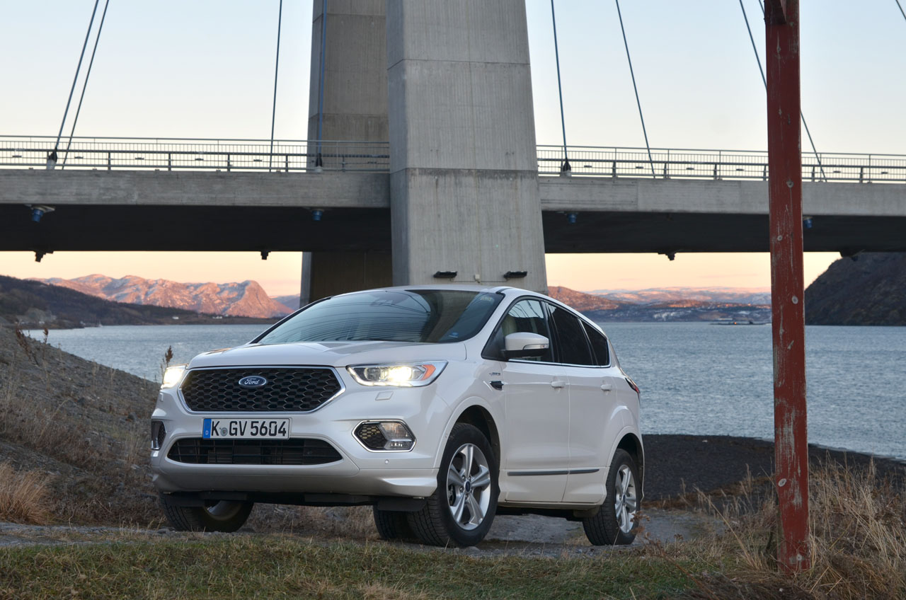 AutoVandaag trok met de vernieuwde 2017 Ford Kuga door de meest noordelijk gelegen streken van Europa.