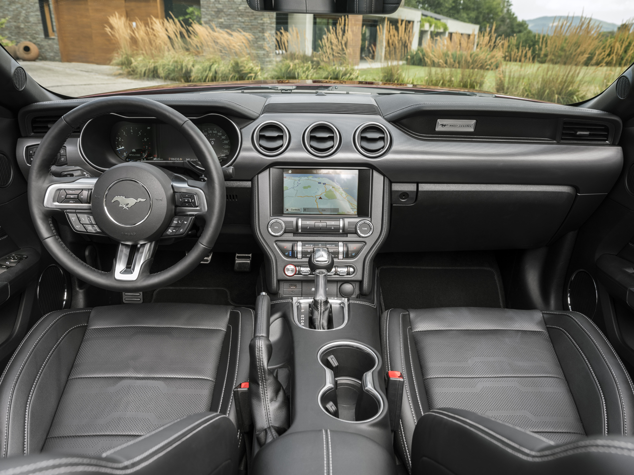 Ford geeft de Mustang een facelift en lanceert op de IAA de Europese versie daarvan.