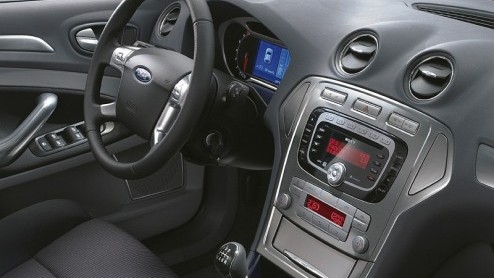 Degene die de laatste film in de James Bond reeks gezien heeft kon de nieuwe Mondeo al een volle 20 seconden bewonderen, maar daar bleef het dan ook bij. Ford komt vandaag dan eindelijk met informatie